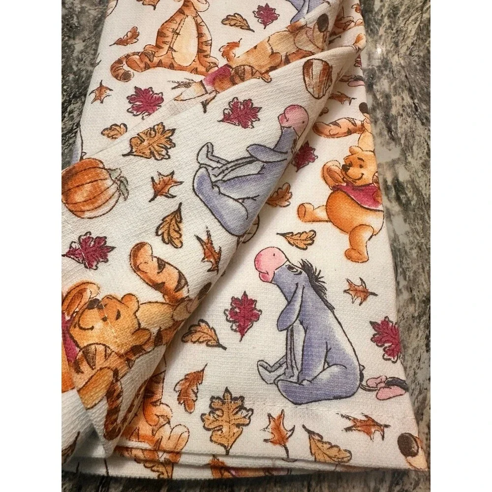 Disney Winnie the Pooh & Friends Kitchen Towels Set